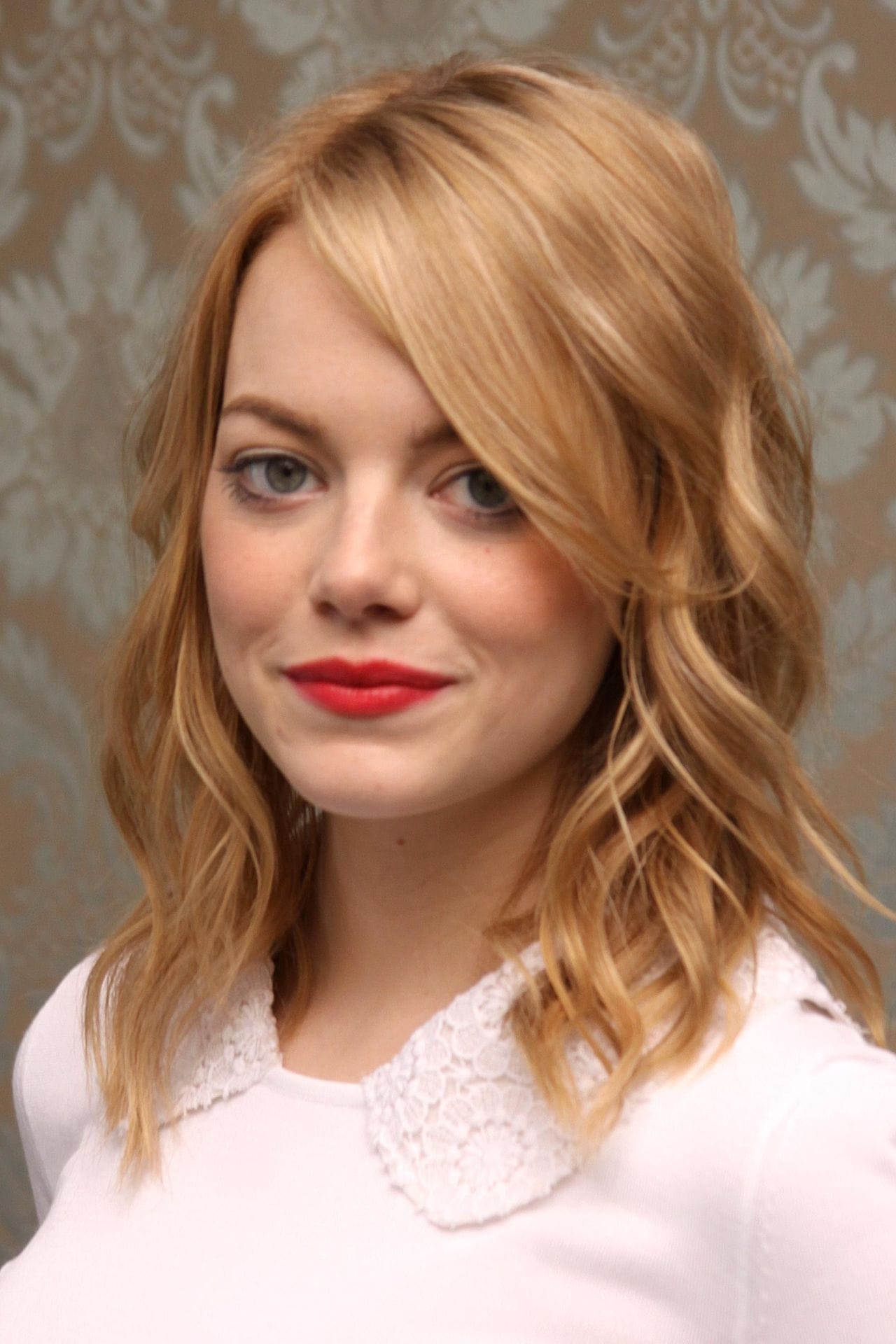 Celebrity Color Analysis // Emma Stone